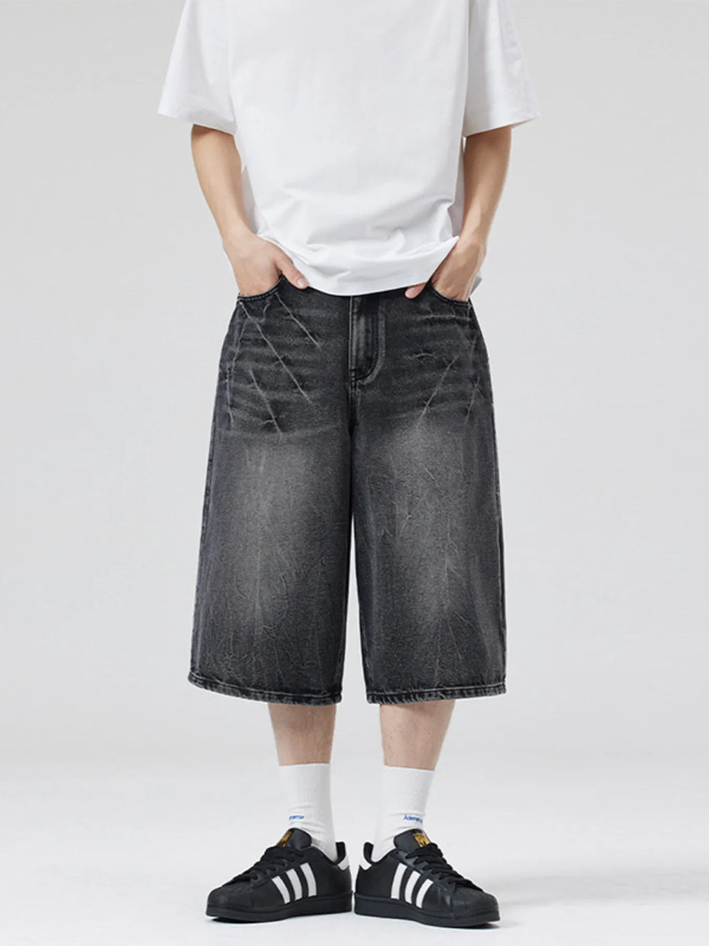 Front View of Trendbye Men's Wash Wide Leg Denim Shorts