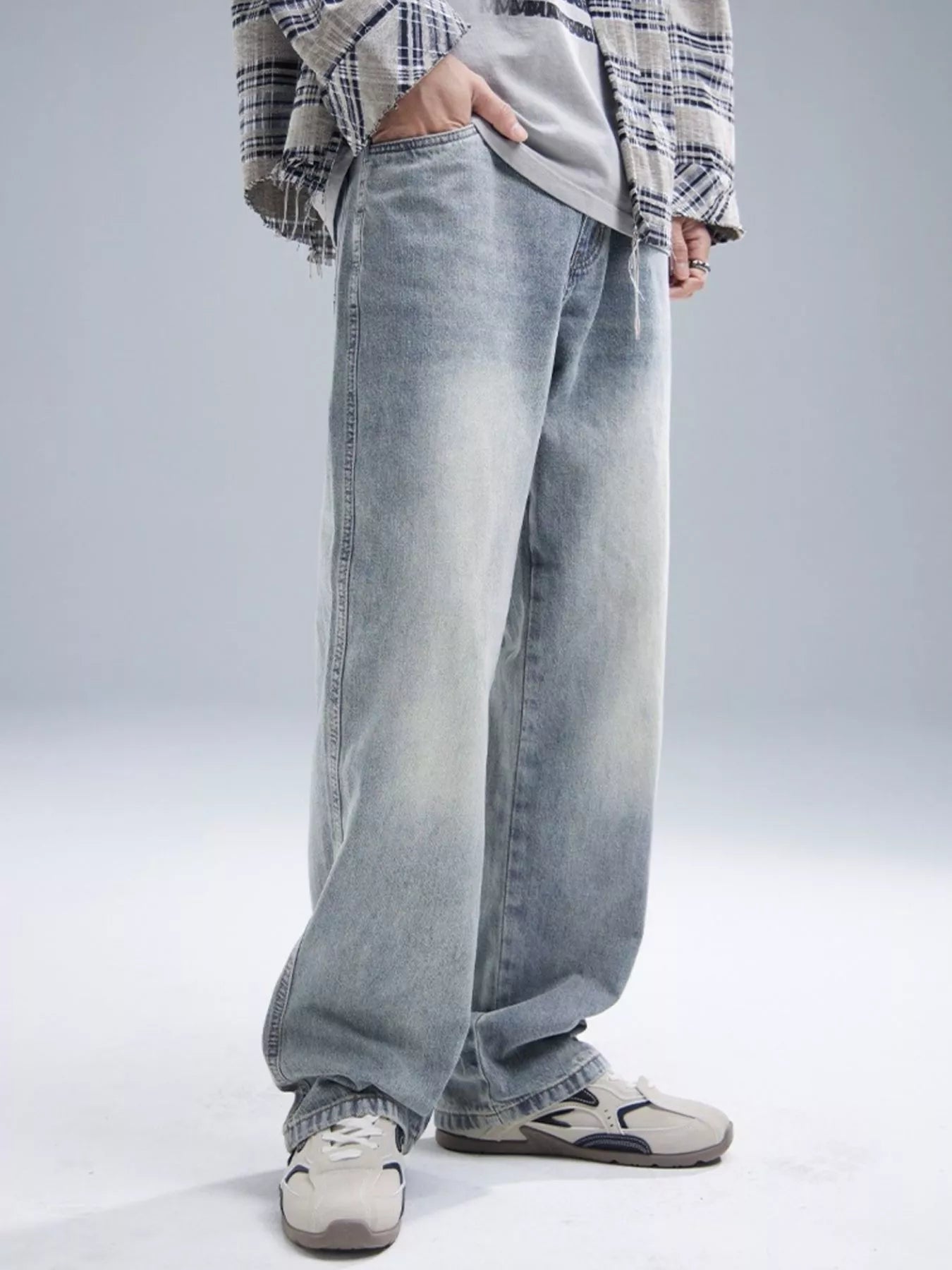 Trendbye Men's Wash Loose Fit light blue pants