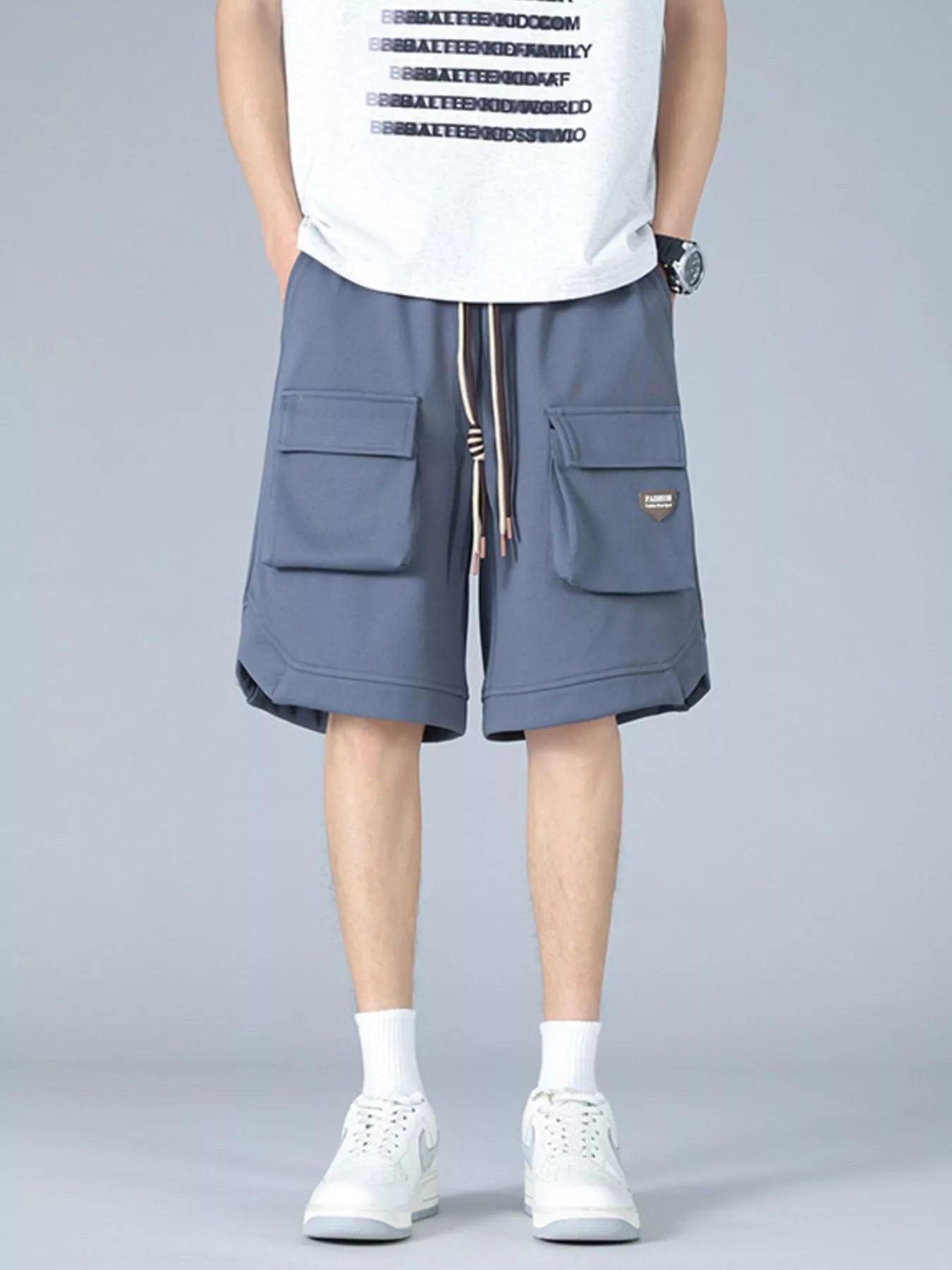 Trendbye Men's wearing blue cargo shorts