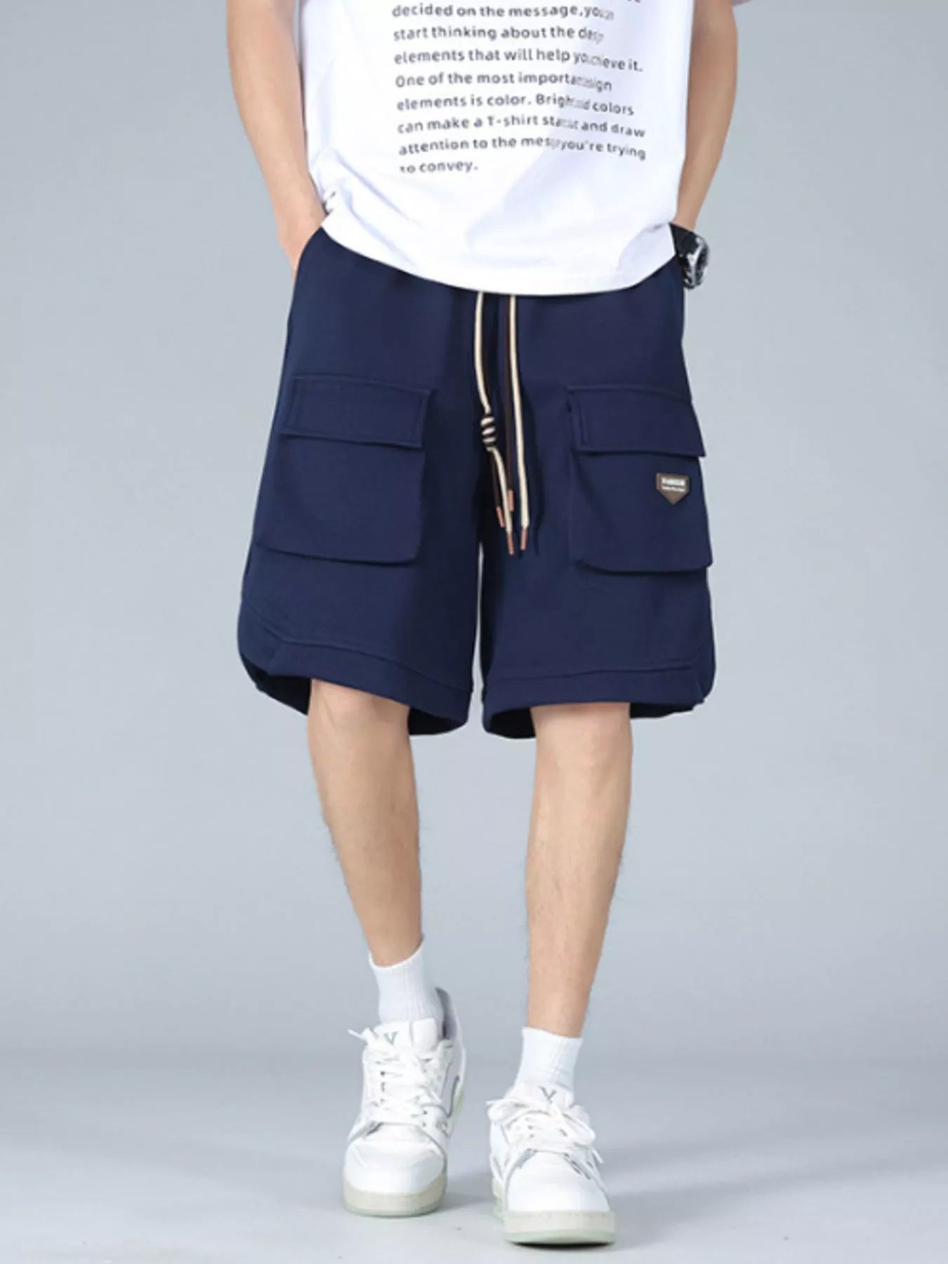 Trendbye Men's wearing navy cargo shorts